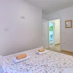 Nezakcij Pula