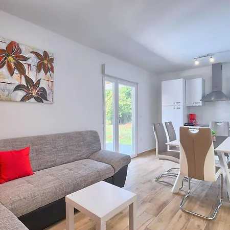 Nezakcij Casa vacanze *