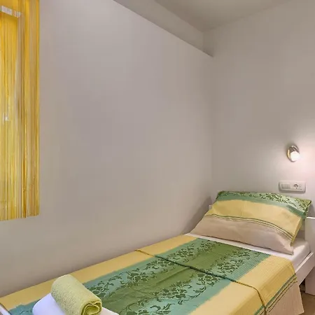 Vakantiehuis Nezakcij *