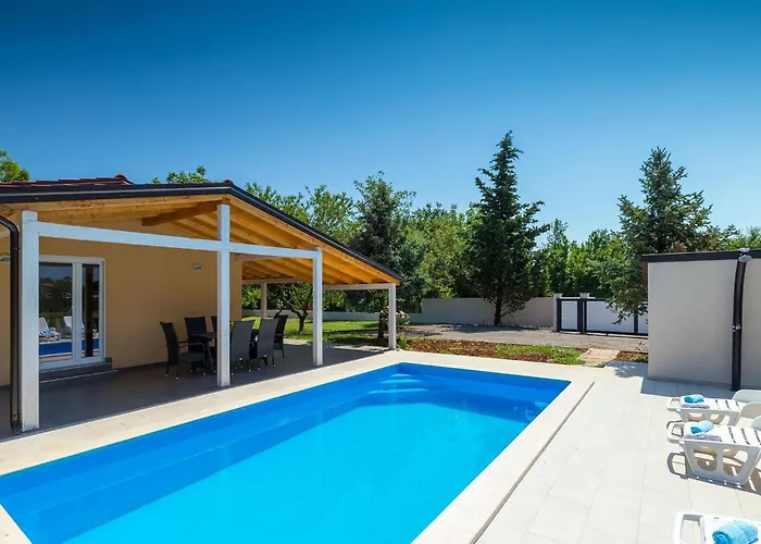 Nezakcij Holiday home
