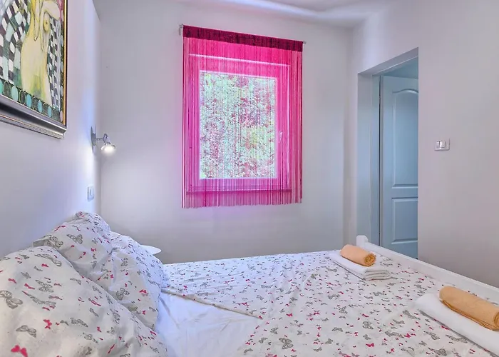 Holiday home Nezakcij Pula